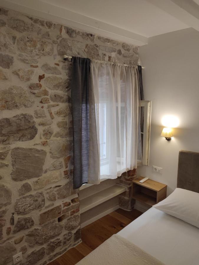 S-Rooms Šibenik Buitenkant foto